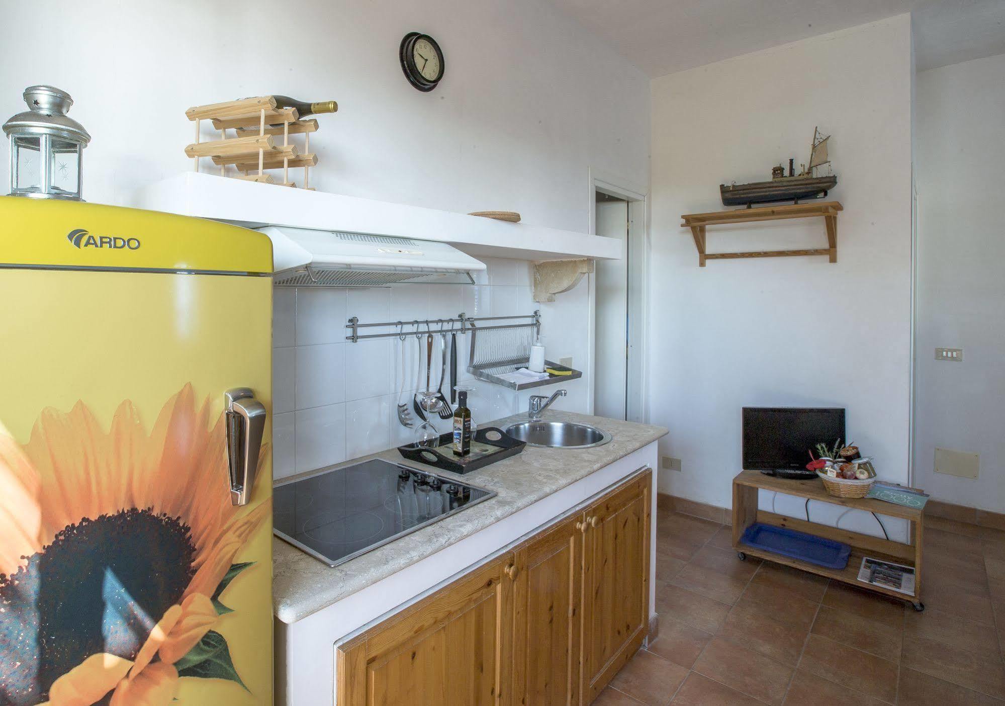 Marettimo Residence Luaran gambar