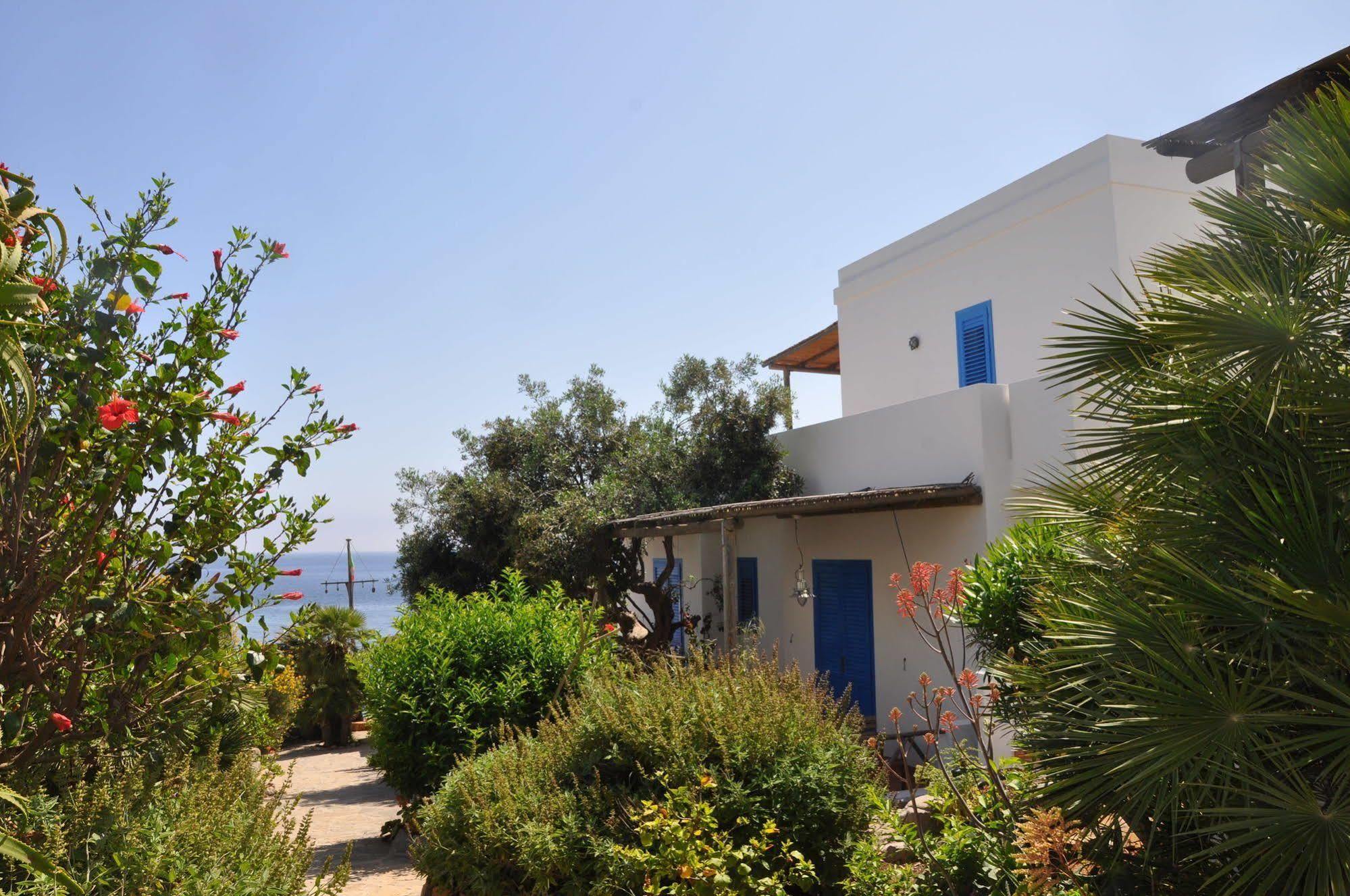 Marettimo Residence Luaran gambar